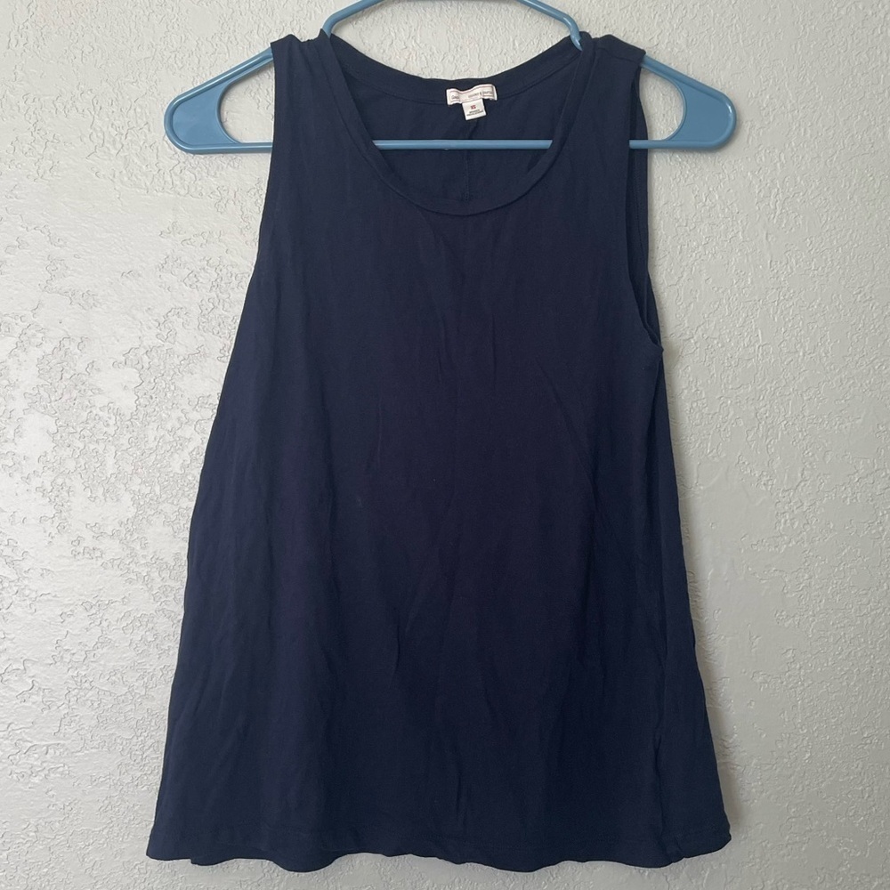Gap blue tank